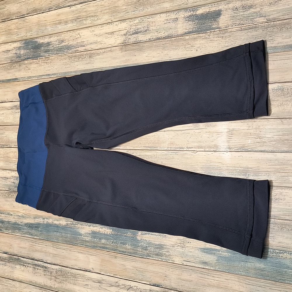Lululemon Illumina Crop Leggings Pants Size 4